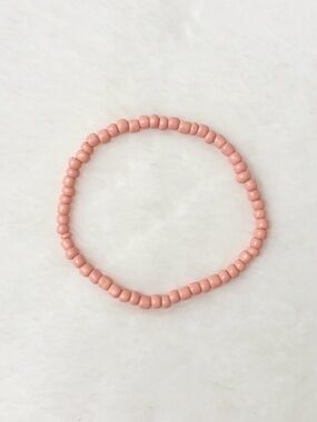 5/$15 🩷 MUST BUNDLE Pink Beaded Stretch Bracelet